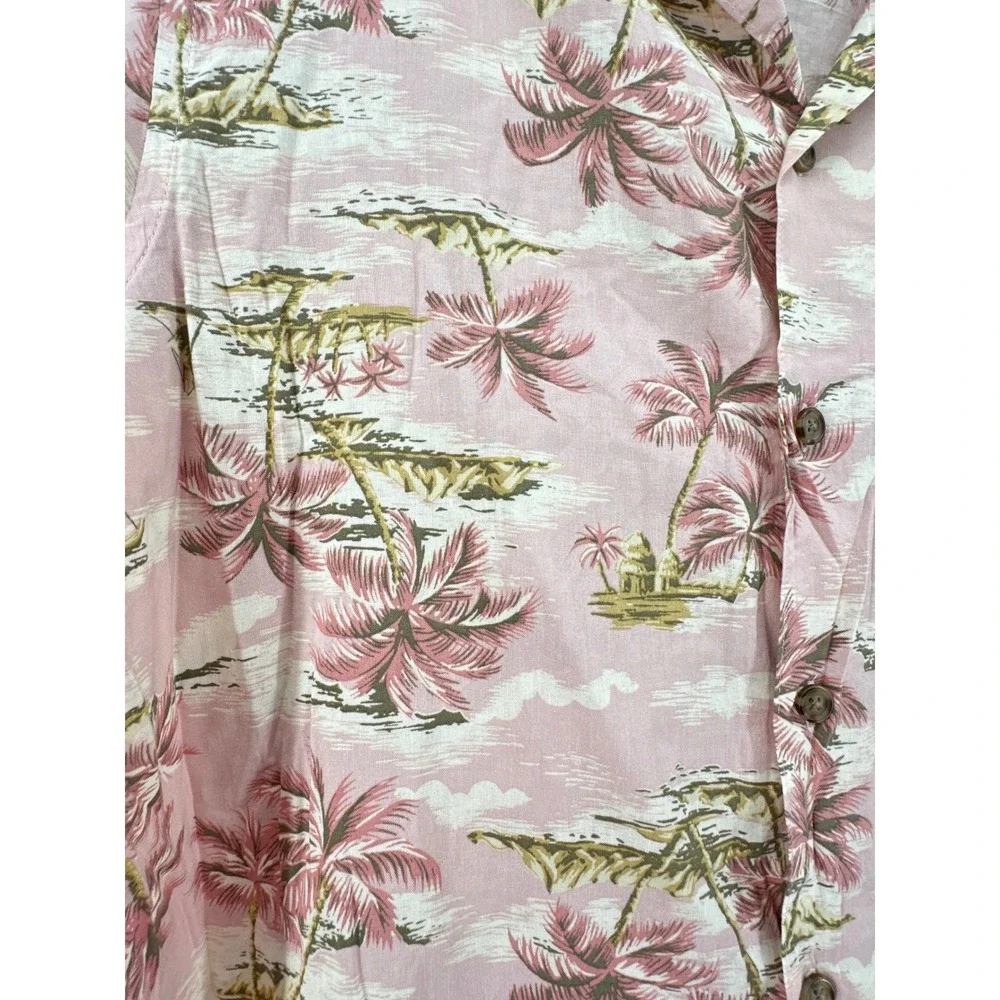 Old Navy Mens Large Pink Tropical Palm Tree Camp Shirt Short Sleeve Button Down
